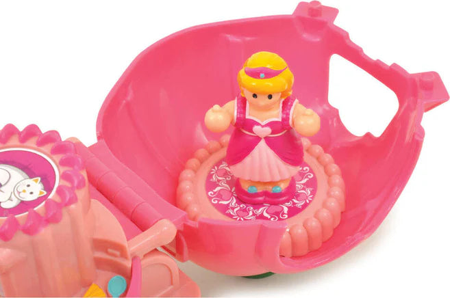 Pippa's Princess Carriage