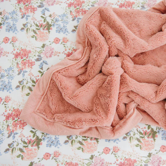 Vintage Floral Stretchy Crib Sheet