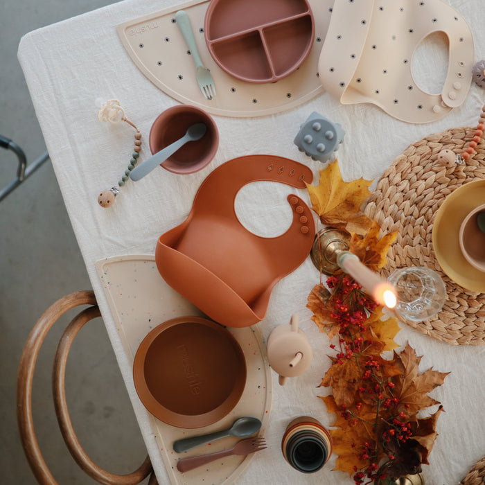 FRIGG Andersen Fairytale Natural Rubber Pacifier 2-Pack - Nature Baby Outfitter