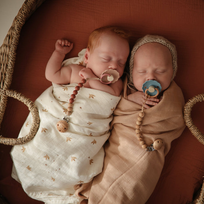 FRIGG Daisy Natural Rubber Pacifier 2-Pack - Nature Baby Outfitter