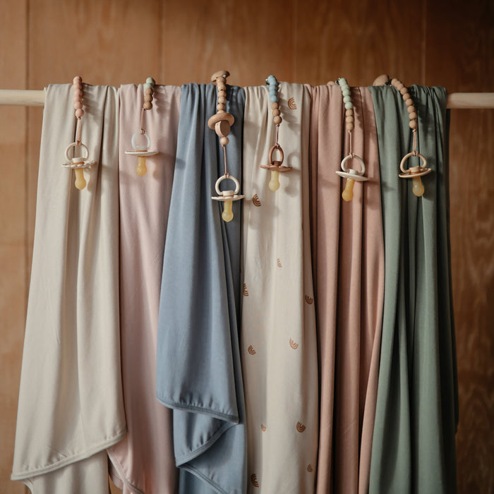 Silicone Pacifier Clip | Eva - Nature Baby Outfitter