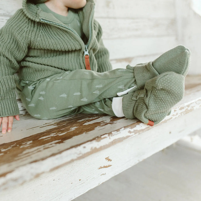 Noble Fir Knit Organic Cotton Stay-On Booties